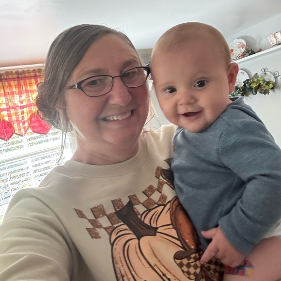 Meet your Posher, Tammie - Picture 2 of 5